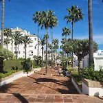 Duquesa 2 Bed With Sea And Golf Views And 5 Pools