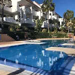 Duquesa 2 Bed With Sea And Golf Views And 5 Pools Apartamento Manilva