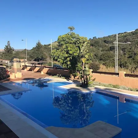 Duquesa 2 Bed With Sea And Golf Views And 5 Pools Apartment