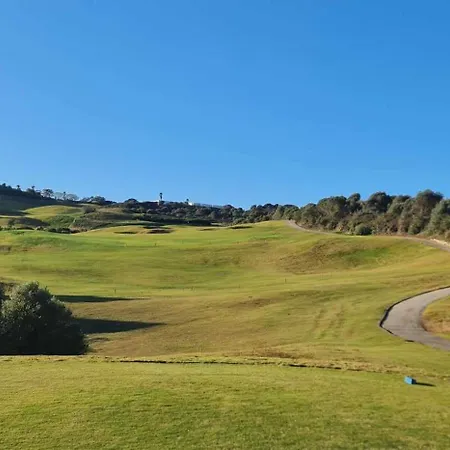 Duquesa 2 Bed With Sea And Golf Views And 5 Pools 公寓 *